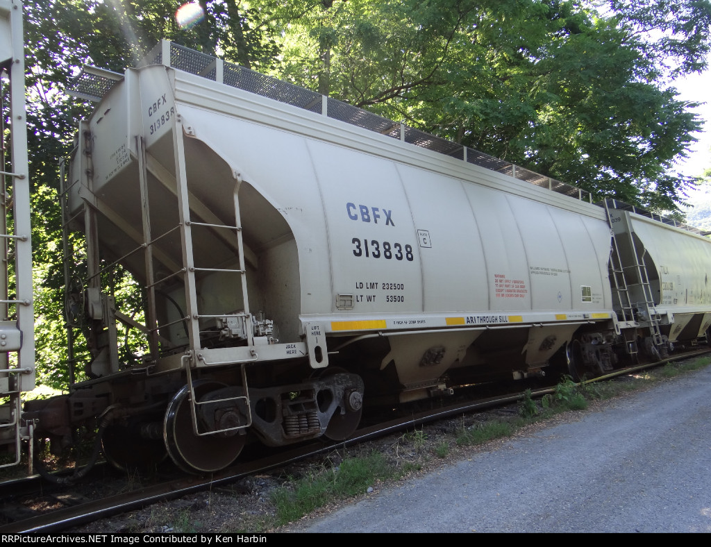 Derailed CBFX 313838